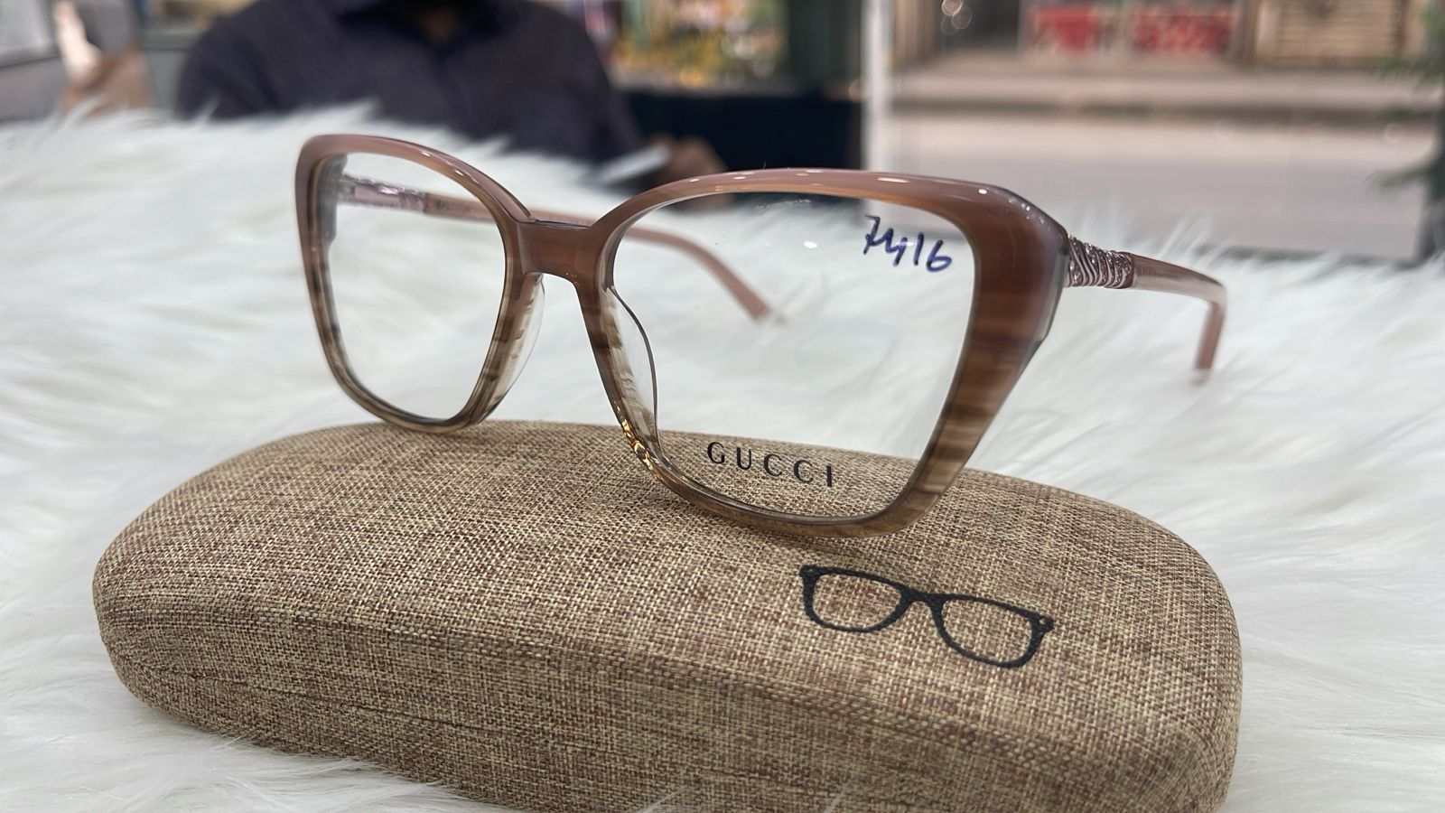 GUCCI 17335 C6 52-17-146